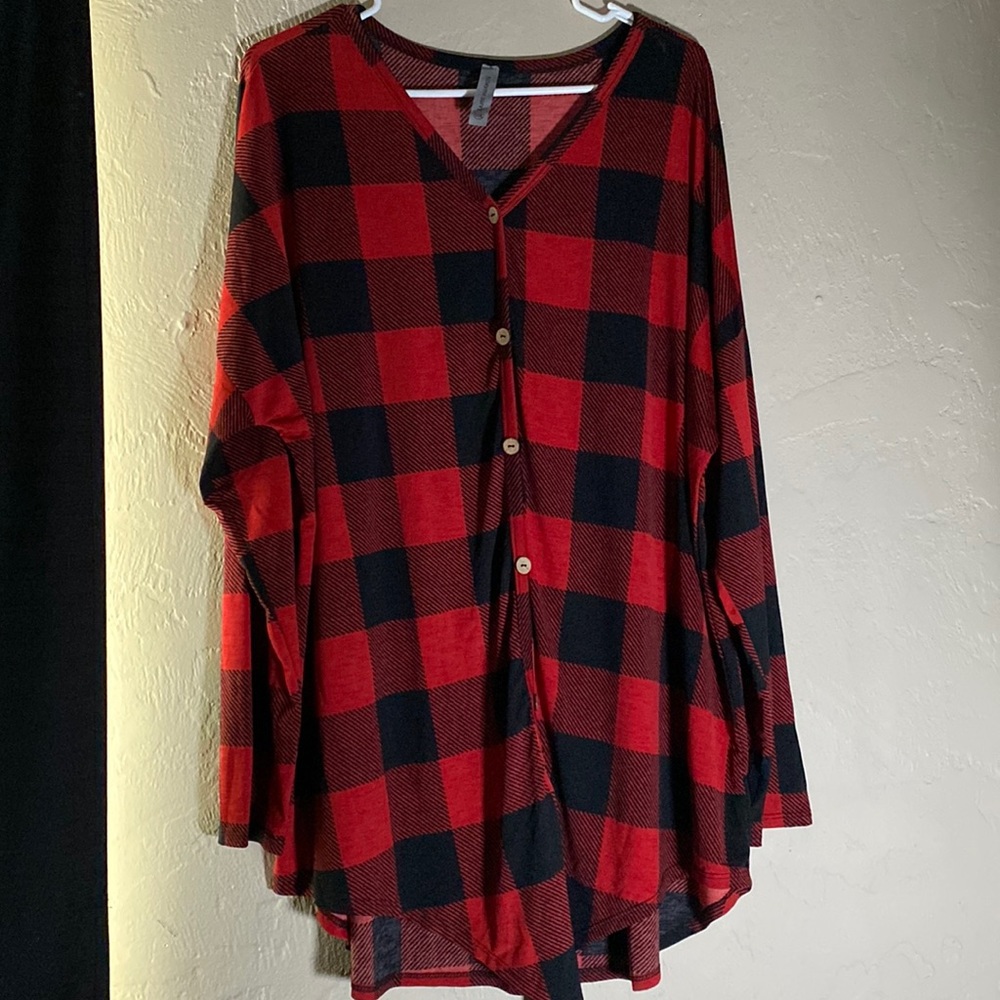 Buffalo Plaid Sheer HoneyMe Curvy long sleeve